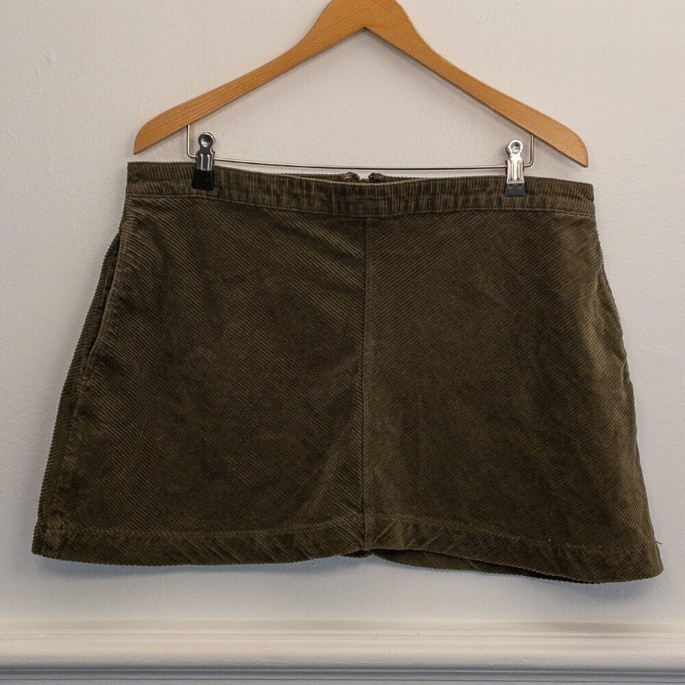 BP. Olive Green Corduroy Mini Skirt XL 100% Cotton Fall Casual Classic